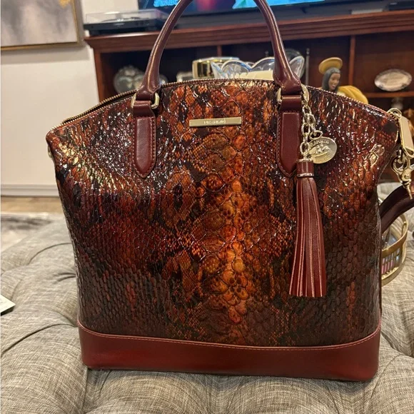 Elegant Large Duxbury Satchel Cranberry Valerian Genuine Leather